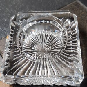 Elegant Clear Glass Ashtray